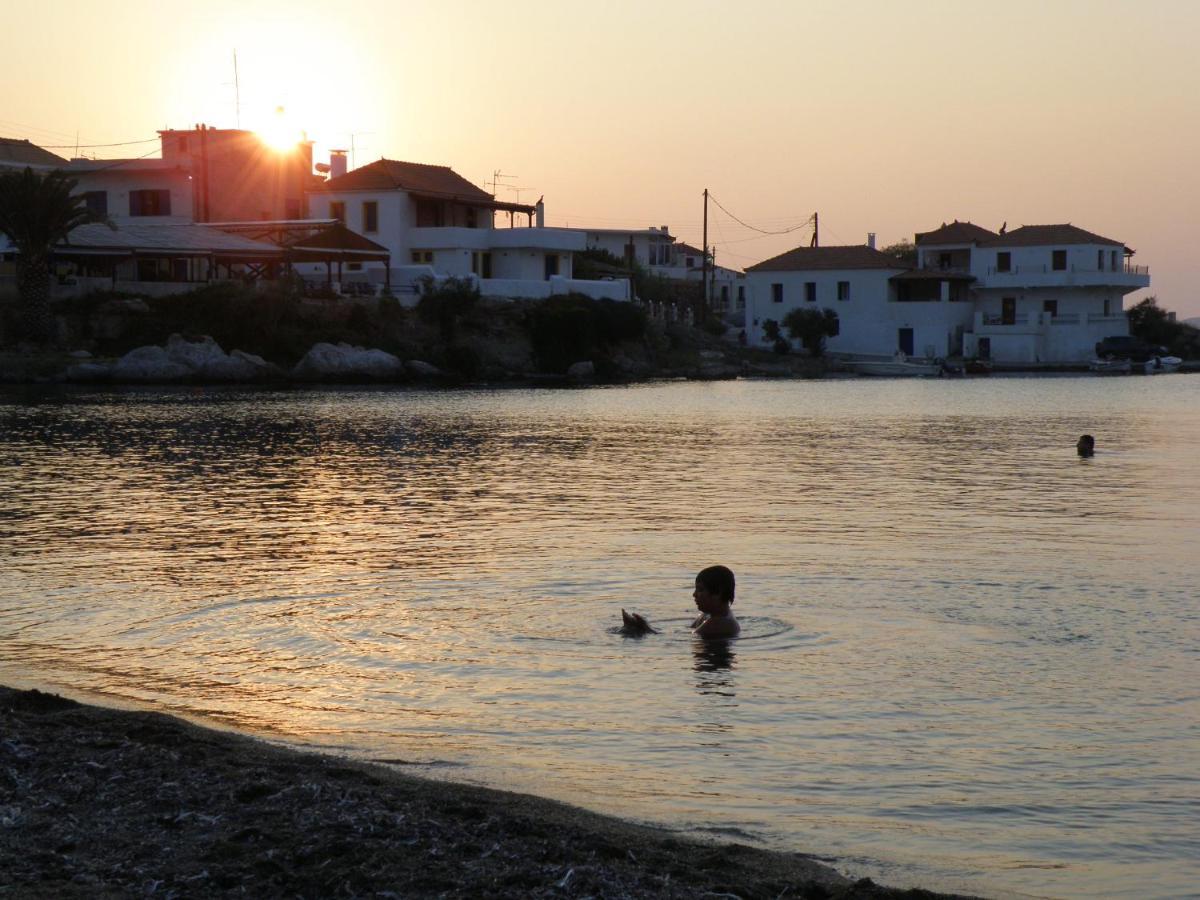 Sunset Holiday House Архангелос Екстериор снимка